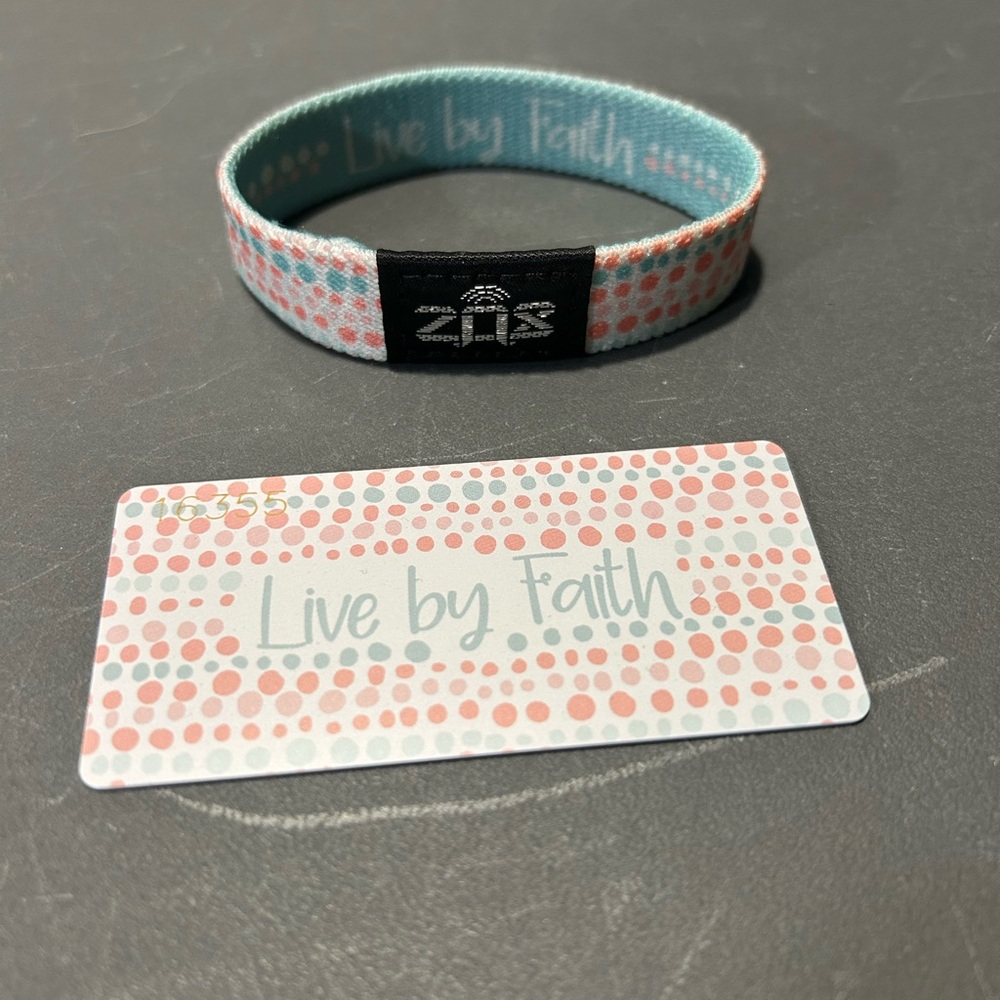 Zox stretch band bracelet - size medium